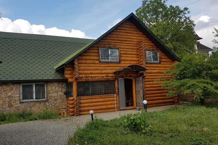 Wooden Evolution: Реставрація фасаду будинку, Осокорки (фото 9)